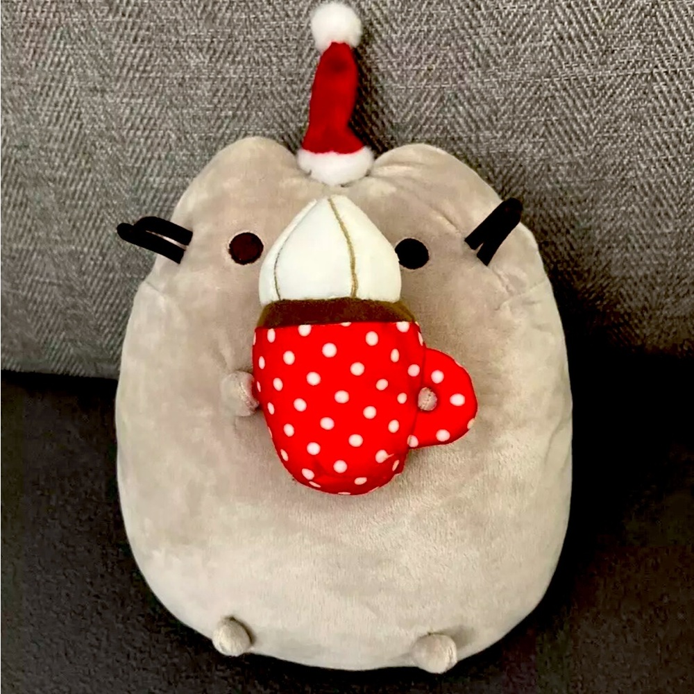 Hot Cocoa Pusheen in Santa Hat Hot Chocolate Rare Discontinued 9" Preowned